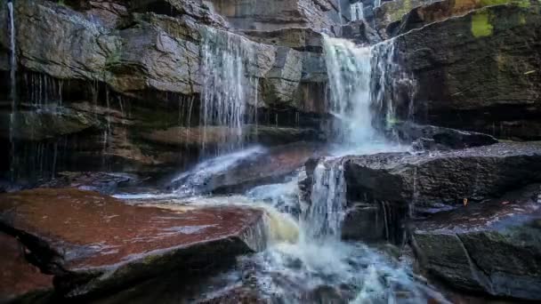 Cachoeira tropical, Camboja — Vídeo de Stock