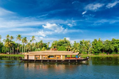 Teknede önemsizden kerala, Hindistan