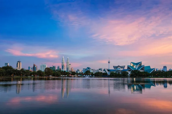 Kuala Lumpur skyline — Stock Photo, Image