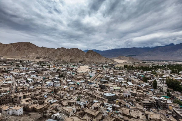 Vy över Leh. Ladakh, Indien — Stockfoto