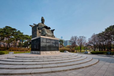 Güney Seul, Seul 'deki Yeouido Parkı' nda Büyük Kral Sejong.