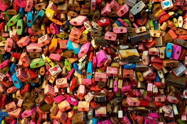 Love Locks at Namsan Seoul Tower — Stock Photo, Image