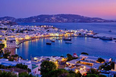 Tekneleri, Cyclades adaları ve Yunanistan 'daki Mykonos Adası limanı