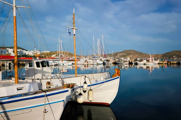 Fishing boats in port of Naousa. Paros lsland, Greece — Stock Photo, Image