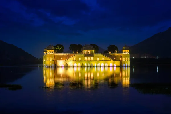 Jal Mahal Water Palace 。Jaipur, Rajasthan, India — 图库照片