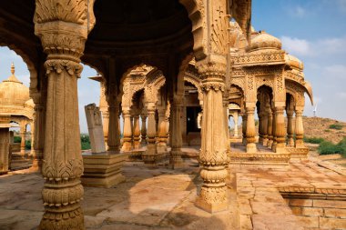 Bada Bagh, Hindu türbesi anıtmezarı. Jaisalmer, Rajasthan, Hindistan