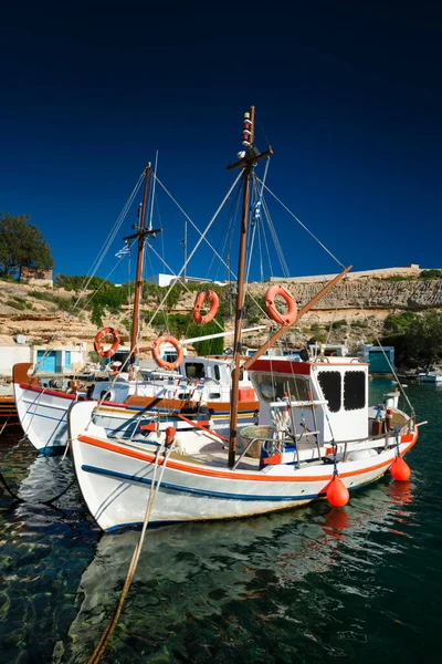 Fishing boars in harbour in fishing village of Mandrakia, Milos island, Greece — 图库照片