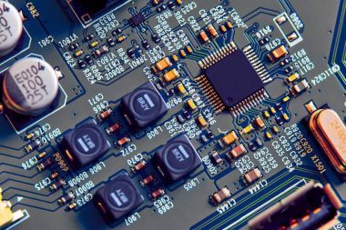 Elektronik devre kartı kapanıyor.