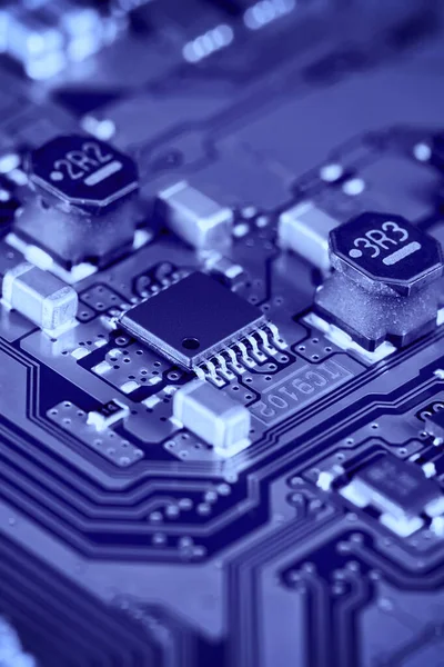 Placa Circuito Electrónico Con Componentes Electrónicos Como Chips Primer Plano — Foto de Stock