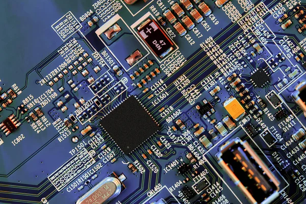 Placa Circuito Electrónico Con Componentes Electrónicos Como Chips Primer Plano —  Fotos de Stock
