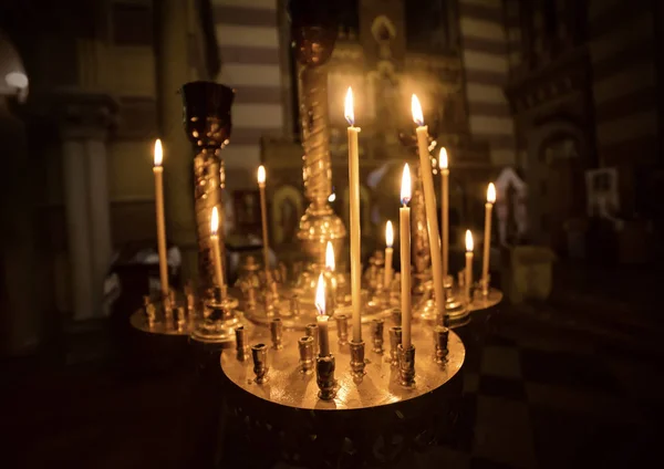 Svíčky int kostel — Stock fotografie