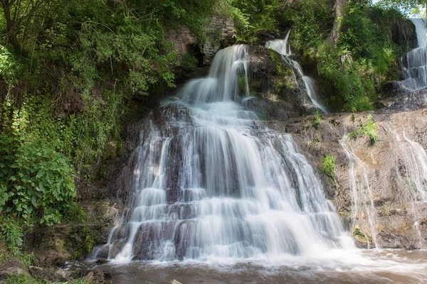 High mountain waterfall — Stock Photo, Image