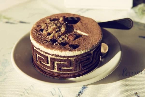 Bolo de chokolate redondo — Fotografia de Stock