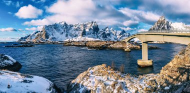 Hamnoy kış manzarası