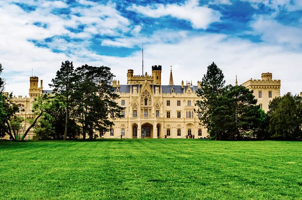 Lednický palác, Česká republika — Stock fotografie