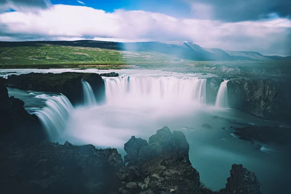 Godafoss vattenfall på Island — Stockfoto