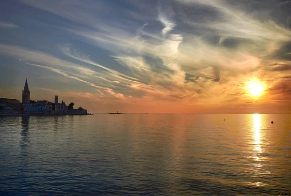 Coastal town of Rovinj, Istria, Croatia in sunset. Rovin beauty antiq city — Stock Photo, Image