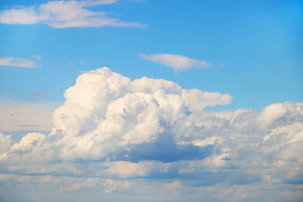 Big white clouds — Stock Photo, Image