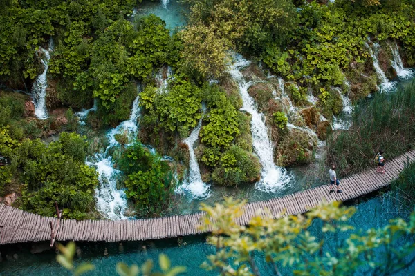 Parque Nacional dos Lagos de Plitvice na Croácia — Fotografia de Stock