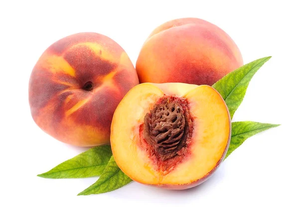 Peach with leaves . — Stock Photo, Image