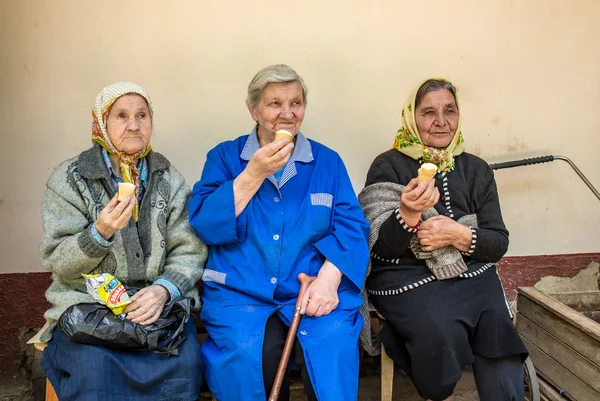 Une pause délicieuse pour le repos et la nourriture — Photo