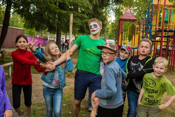 Letnie zabawy na obozie — Zdjęcie stockowe