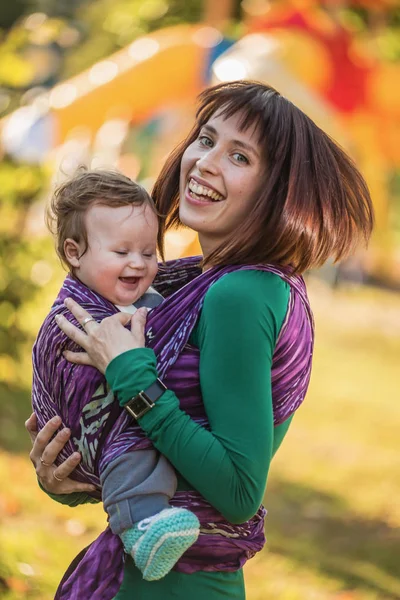 Young Woman Child Sling — Stok fotoğraf