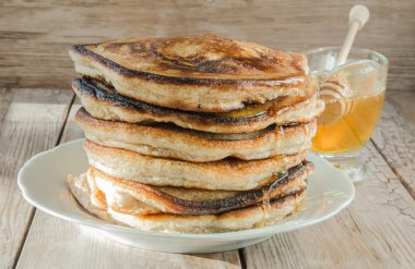 Bal ile ev yapımı kek