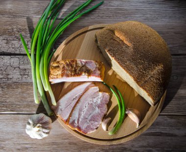 domuz yağı ve ekmek 