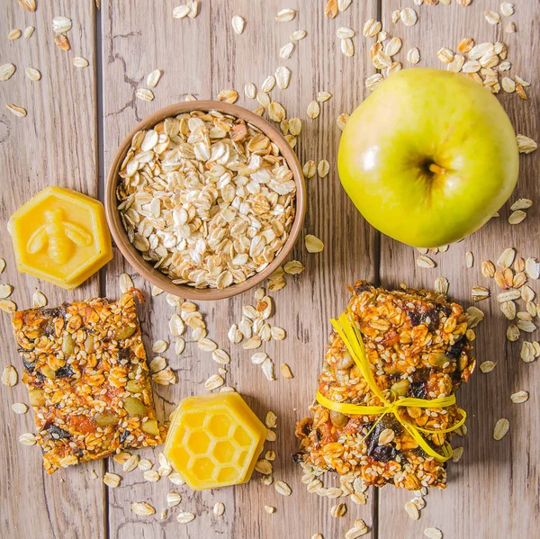 Diet snacks on table — Stock Photo, Image