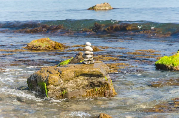 Stack of pebbles — Stock Photo, Image