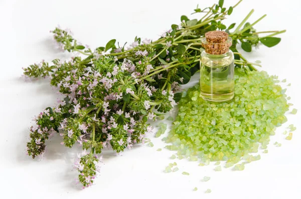 Thyme and oil — Stock Photo, Image