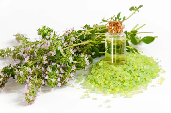 Thyme and oil — Stock Photo, Image