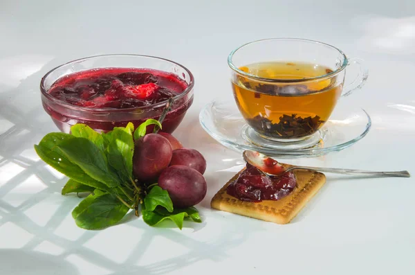 ev yapımı Erik reçeli