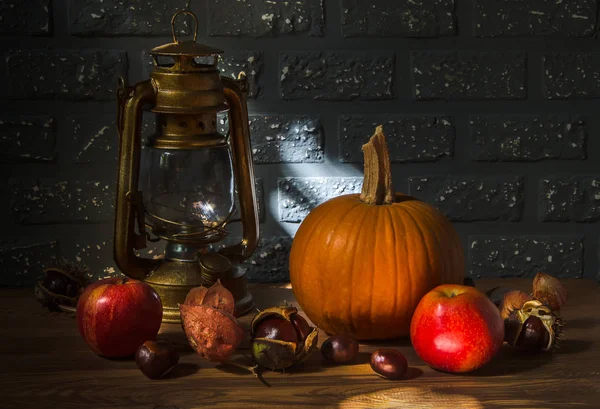 gaz lambası ve kabak 