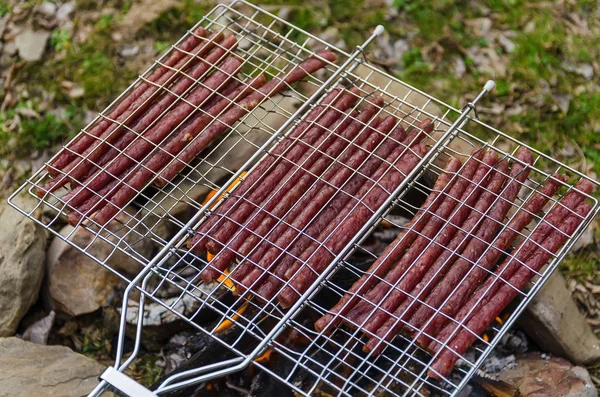 Saucisses en treillis — Photo