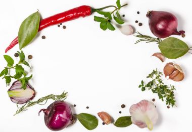 soğan ve baharatlar