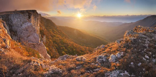 Panorama bergslandskap — Stockfoto