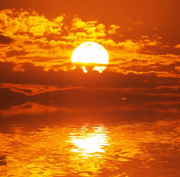 Natur der großen Sonne — Stockfoto