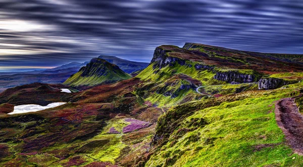 Quiraing: początek października rano. — Zdjęcie stockowe