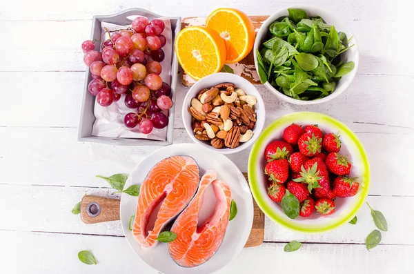 Nahrungsmittel reich an Antioxidantien. gesundes Ernährungskonzept. — Stockfoto