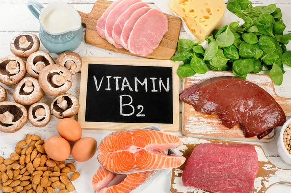 Продукты с высоким содержанием витамина B2 — стоковое фото