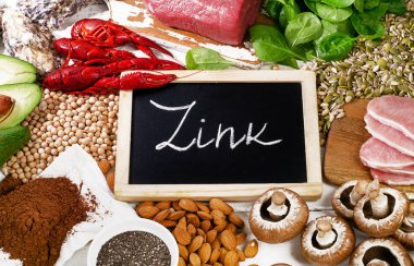Çinko içinde en yüksek gıdalar. Sağlıklı bir diyet yemek. 