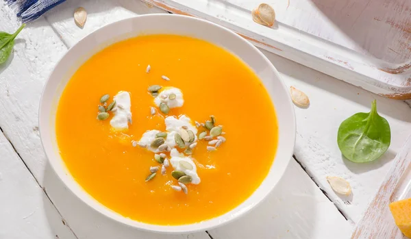 Sopa de abóbora e cenoura — Fotografia de Stock