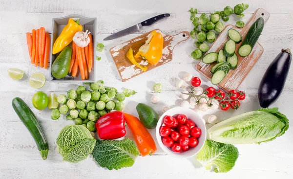 Fresh assortment of sliced vegetables. — Stock Photo, Image