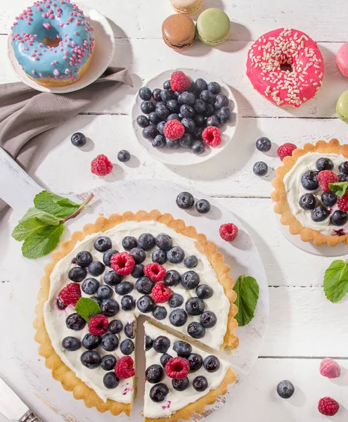 Prăjituri și deserturi dulci — Fotografie, imagine de stoc