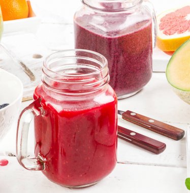 Kavanoz taze meyve sağlıklı smoothies