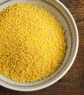 Kabın içinde organik darı 