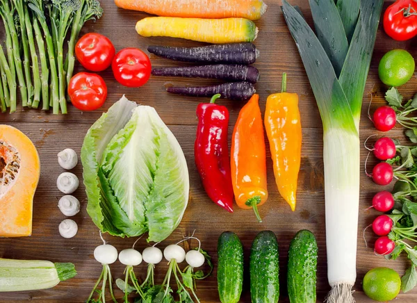 Frutas y hortalizas frescas — Foto de Stock