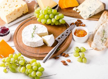Üzüm ile peynir çeşitleri